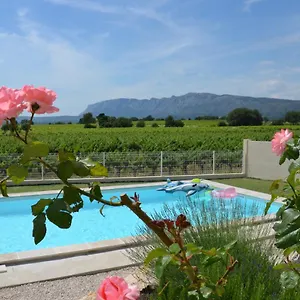 Vue Sainte Victoire, Proche Aix-en-provence Appartement Pourrieres