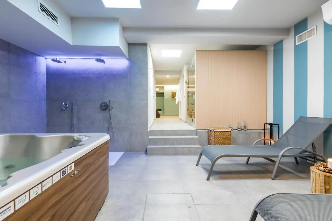 Apartment Joivy San Cristoforo - Terrace, Gym & Spa Milan Italy